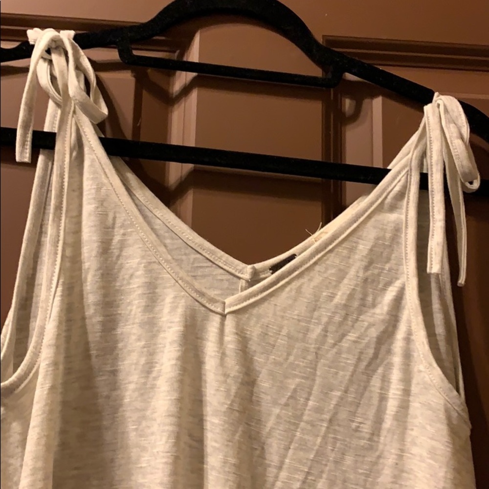 Tank - Picture 2 of 2